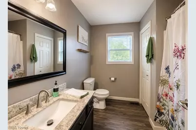 1850 Meadow Creek Drive, South Zanesville, OH 43701 - Photo 17