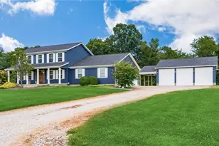 1850 Meadow Creek Dr, South Zanesville, OH 43701 - Photo 1