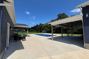 1850 Meadow Creek Dr, South Zanesville, OH 43701 - Photo 21