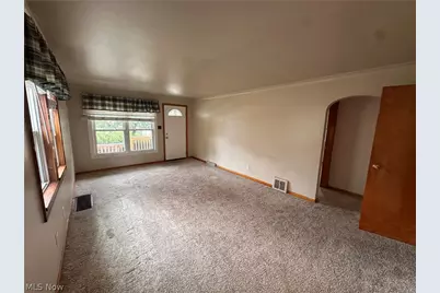 2636 Hollywood Boulevard, Steubenville, OH 43952 - Photo 3