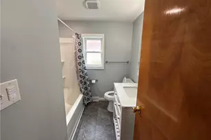 2636 Hollywood Blvd, Steubenville, OH 43952 - Photo 9