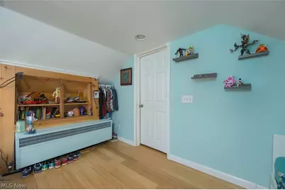 228 Kenwick Drive, Akron, OH 44313 - Photo 33