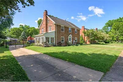 228 Kenwick Drive, Akron, OH 44313 - Photo 3