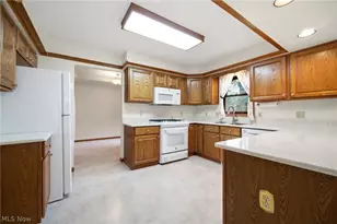 335 Radley Dr, Painesville, OH 44077 - Photo 13