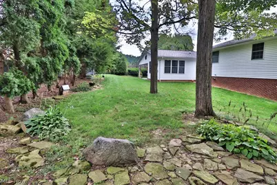1836 Bayberry Lane, Coshocton, OH 43812 - Photo 19
