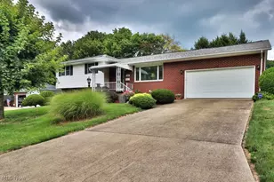 1836 Bayberry Ln, Coshocton, OH 43812 - Photo 3