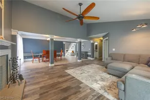 10082 Timothy Ln, Twinsburg, OH 44087 - Photo 7