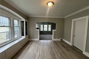 1092 E 169th St, Loveland, OH 44110 - Photo 7