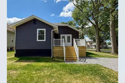 105 E Vermont Avenue, Sebring, OH 44672 - Photo 5