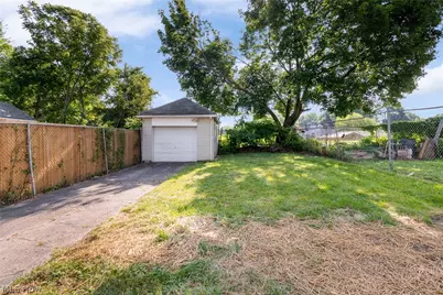2247 18th Street SW, Lakemore, OH 44314 - Photo 33