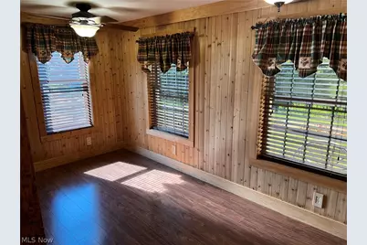 55558 Merrit Row, Bellaire, OH 43906 - Photo 17