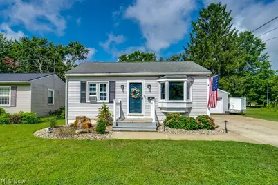 88 Taylor Road, Barberton, OH 44203 - Photo 1
