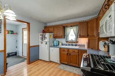 88 Taylor Road, Barberton, OH 44203 - Photo 13