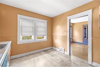 6302 Francis Avenue, Loveland, OH 44127 - Photo 9