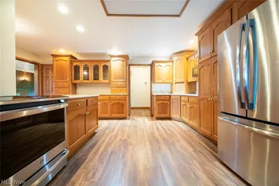 2912 Edelweiss Drive NW, Sugarcreek, OH 44681 - Photo 7