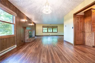 2912 Edelweiss Dr NW, Sugarcreek, OH 44681 - Photo 5