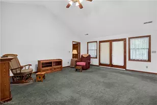 341 W Cedar St, Jefferson, OH 44047 - Photo 47