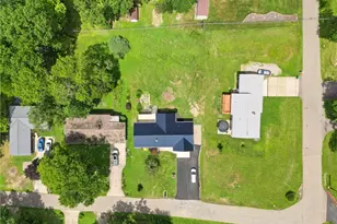 935 Blossom Ln, Zanesville, OH 43701 - Photo 39