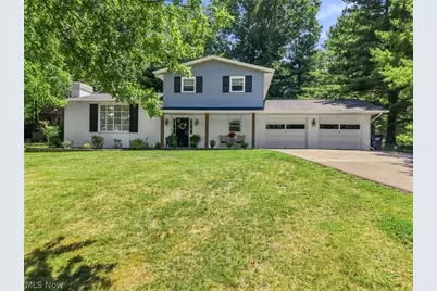 1884 Spring Valley Avenue NW, Canton, OH 44708 - Photo 1