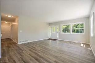 3184 Conlin Dr, Akron, OH 44319 - Photo 13