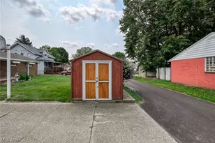 1931 Taft Ave NE, Canton, OH 44705 - Photo 7