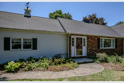 12066 Huntoon Road, Painesville, OH 44077 - Photo 5
