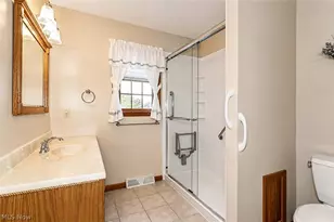 12066 Huntoon Rd, Painesville, OH 44077 - Photo 25