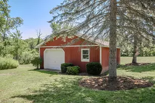 12066 Huntoon Rd, Painesville, OH 44077 - Photo 11