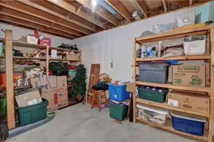 328 10th St NW, New Philadelphia, OH 44663 - Photo 29