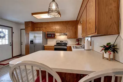 328 10th Street NW, New Philadelphia, OH 44663 - Photo 11