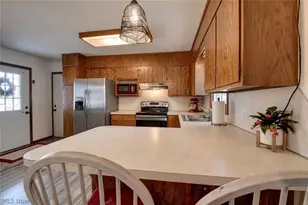328 10th St NW, New Philadelphia, OH 44663 - Photo 11