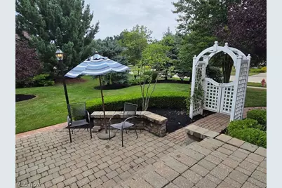 1200 Cherokee Path, Vermilion, OH 44089 - Photo 7