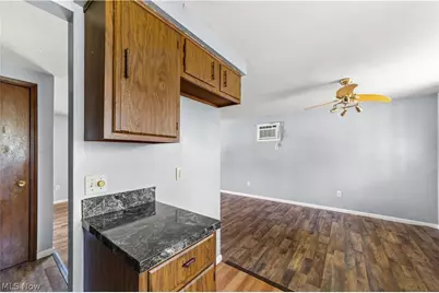 1423 Shaffer, Lorain, OH 44053 - Photo 11