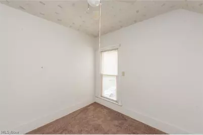 118 Hickory Street, Bellevue, OH 44811 - Photo 27