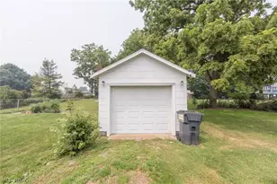 118 Hickory St, Bellevue, OH 44811 - Photo 5