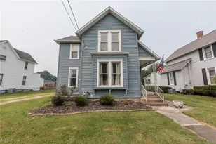 118 Hickory St, Bellevue, OH 44811 - Photo 1