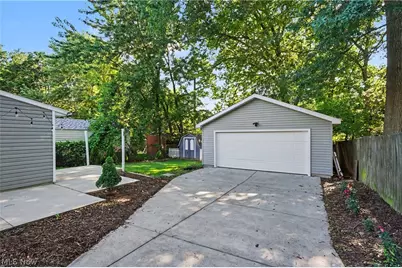 1881 Hanover Street, Cuyahoga Falls, OH 44221 - Photo 31