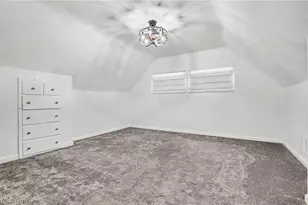 1881 Hanover St, Cuyahoga Falls, OH 44221 - Photo 27