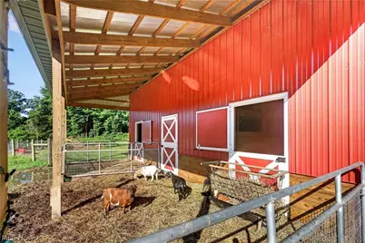25601 Ridge Road, West Chester, OH 44625 - Photo 27