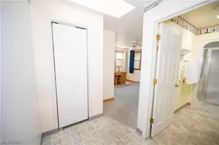 800 E 332nd St, Eastlake, OH 44095 - Photo 21