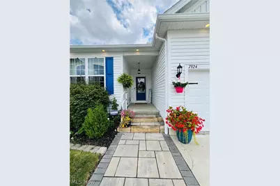 7924 Heatherglen Drive, Mentor, OH 44060 - Photo 3