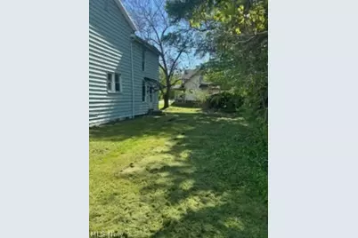 122 Front Street, Powhatan Point, OH 43942 - Photo 15