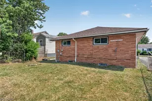 16313 Elberta Ave, Loveland, OH 44128 - Photo 27