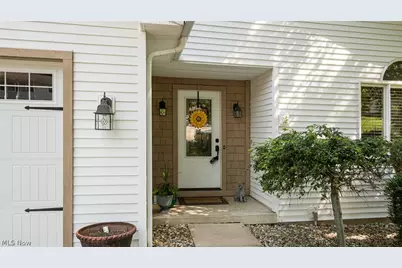 205 Treehouse Lane, Zanesville, OH 43701 - Photo 3