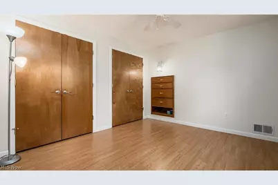 205 Treehouse Lane, Zanesville, OH 43701 - Photo 27