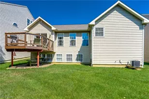 824 Willow Creek Dr, Akron, OH 44333 - Photo 23