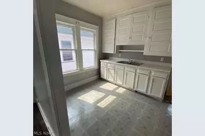 474 E 128th Street, Loveland, OH 44108 - Photo 3