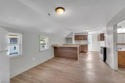 3187 W 44th Street #2/UP, Loveland, OH 44109 - Photo 11
