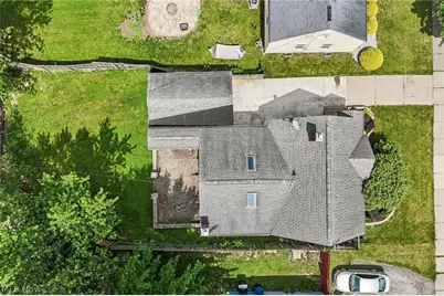 1666 Thornapple Avenue, Akron, OH 44301 - Photo 13