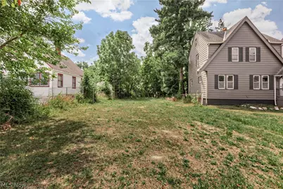 14100 Rexwood Avenue, Loveland, OH 44105 - Photo 1